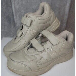 New Balance Women's Size 6.5 WW576VB Walking Shoes DSL-2 Beige Athletic Sneaker